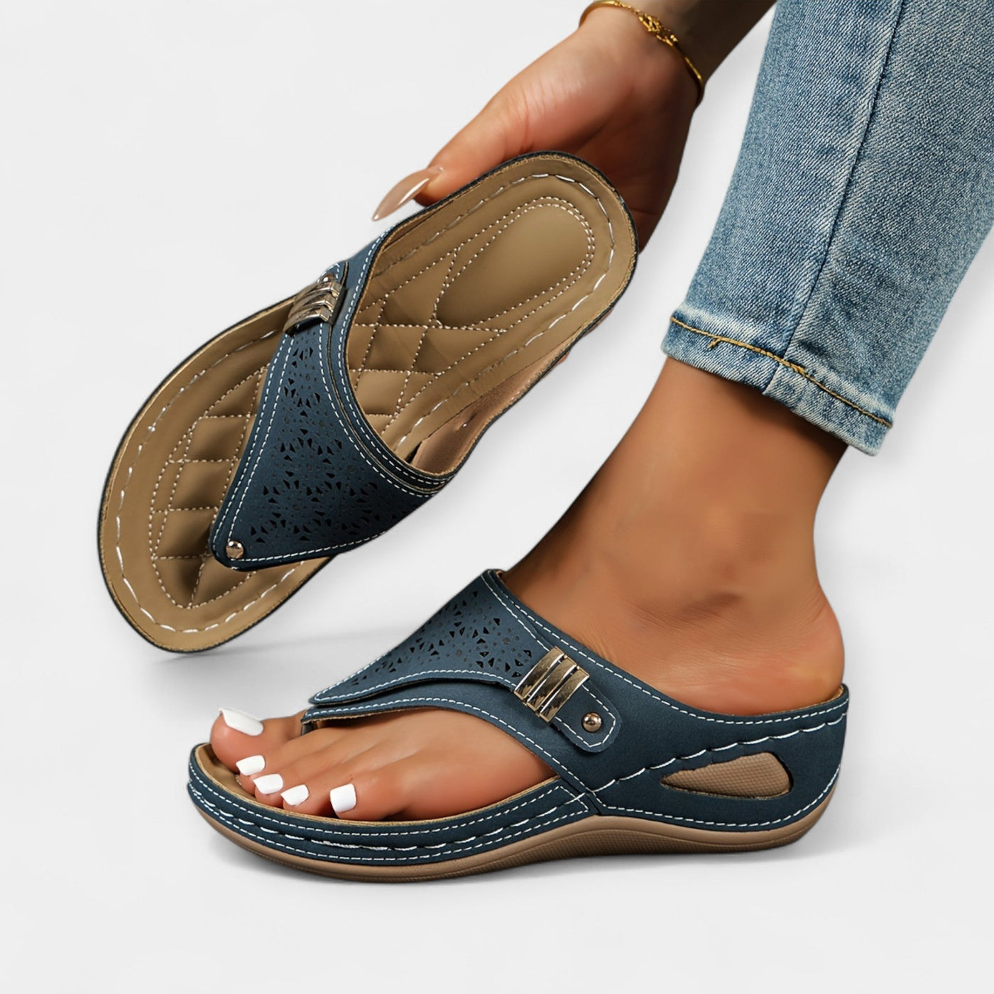 Breathable casual sandals