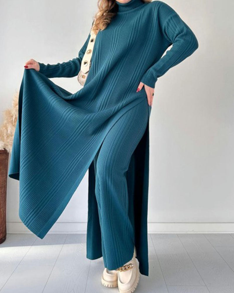 Knitted maxi dress with a loose cut