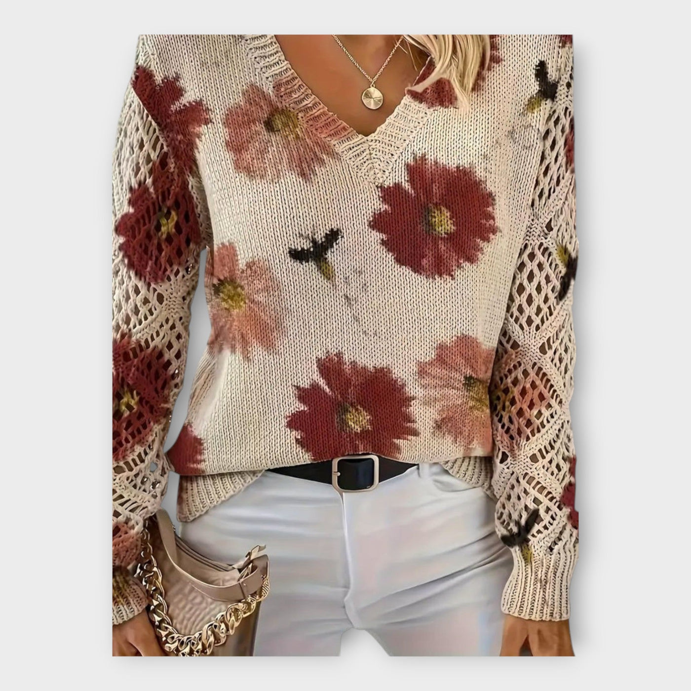 Knitted plus with lace details