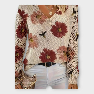 Knitted plus with lace details