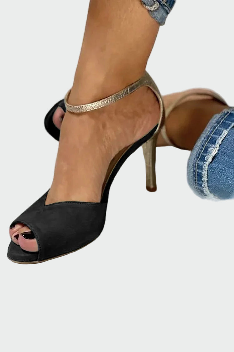 Elegant heels with ankle strap