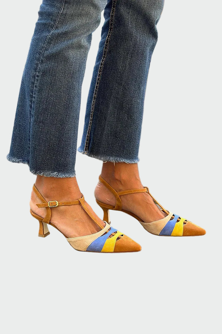 Low heels with colorful details