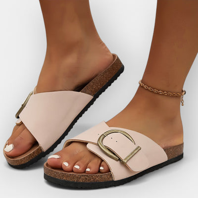 Anatomic sandals with a summery finish
