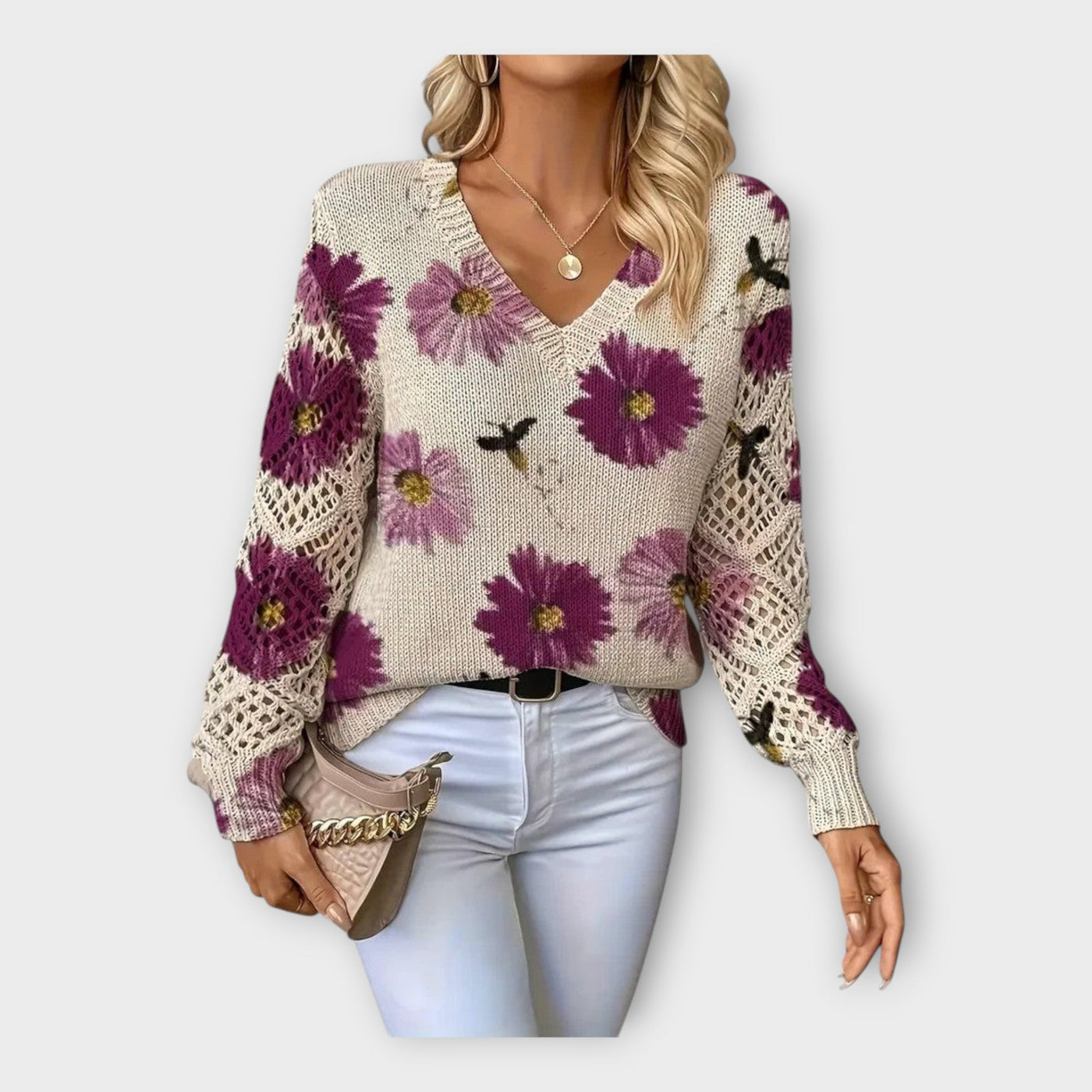 Knitted plus with lace details