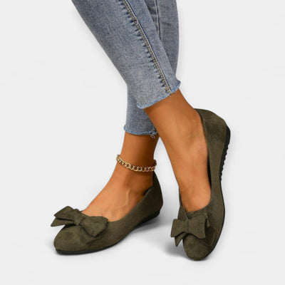 Flats with a bow