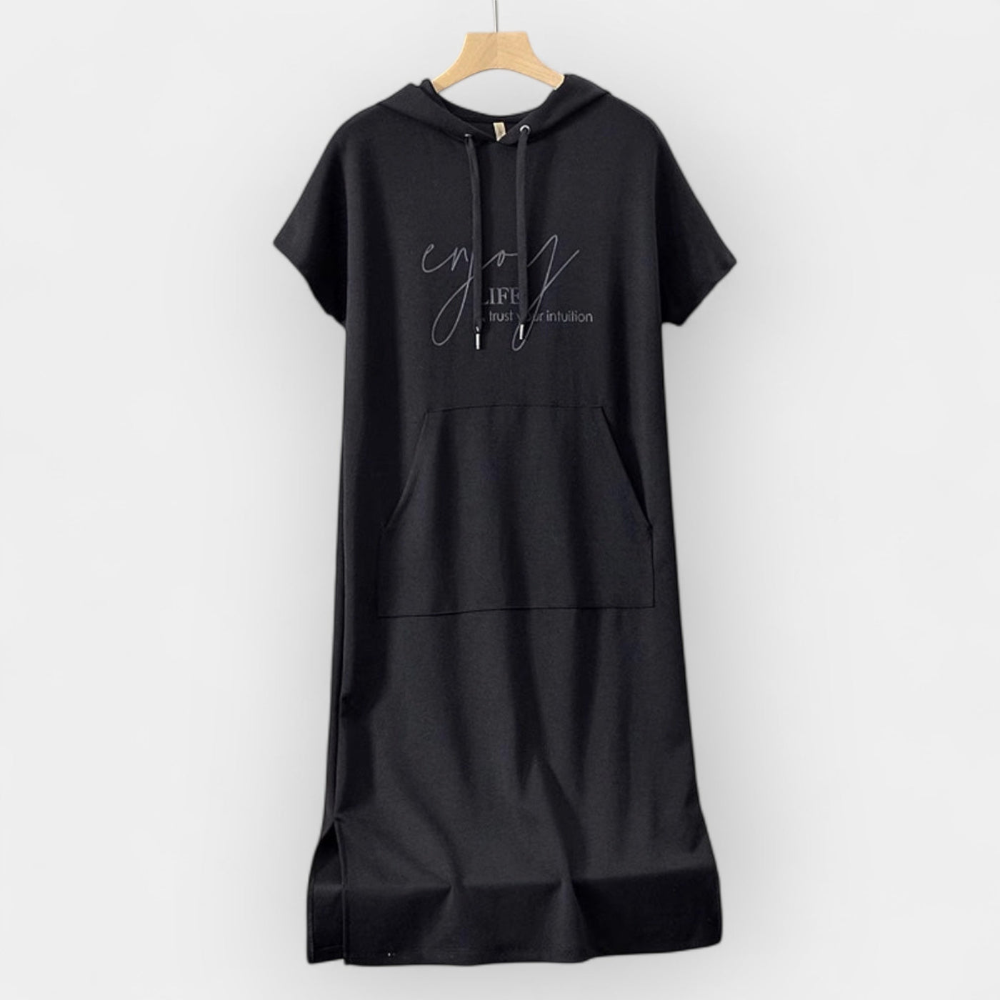 Sweatshirt with hood