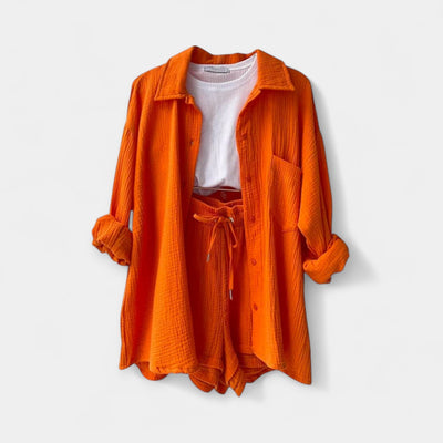 Two-tone summer top-shorts set