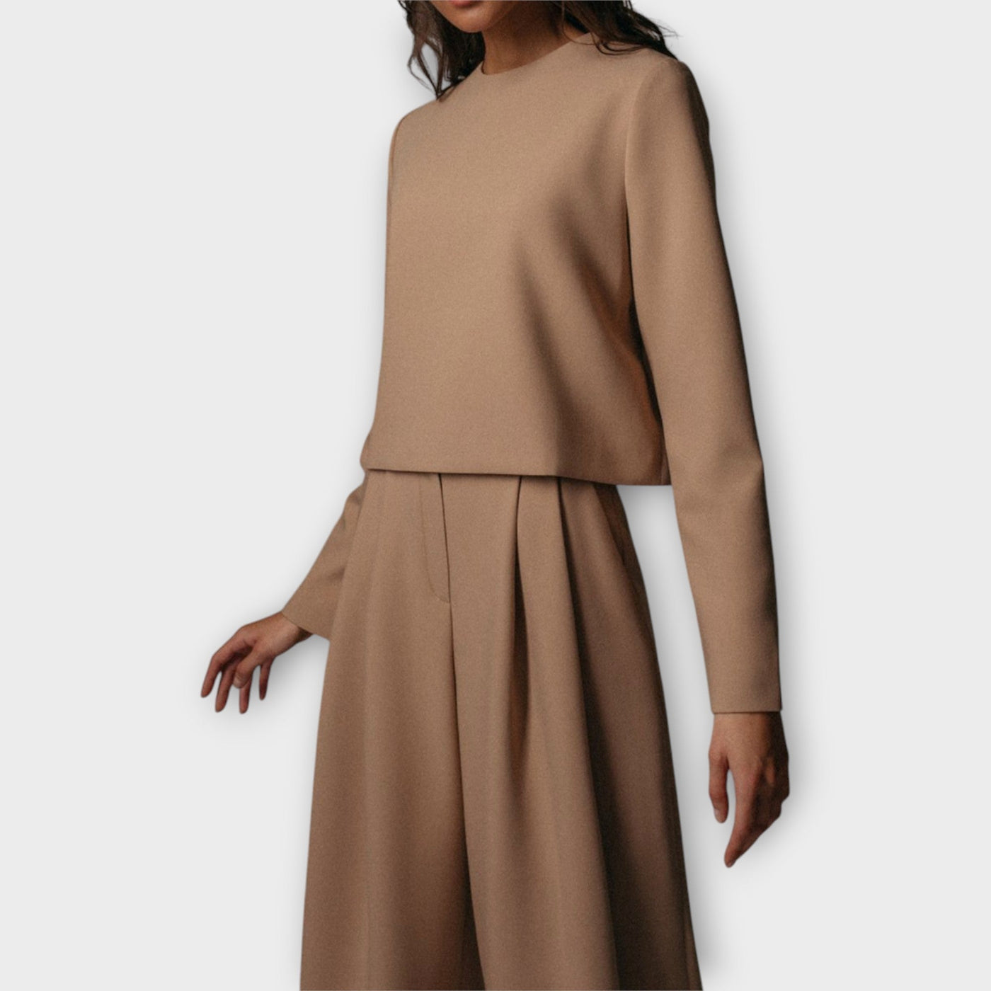 A set of elegant simplicity and timeless style