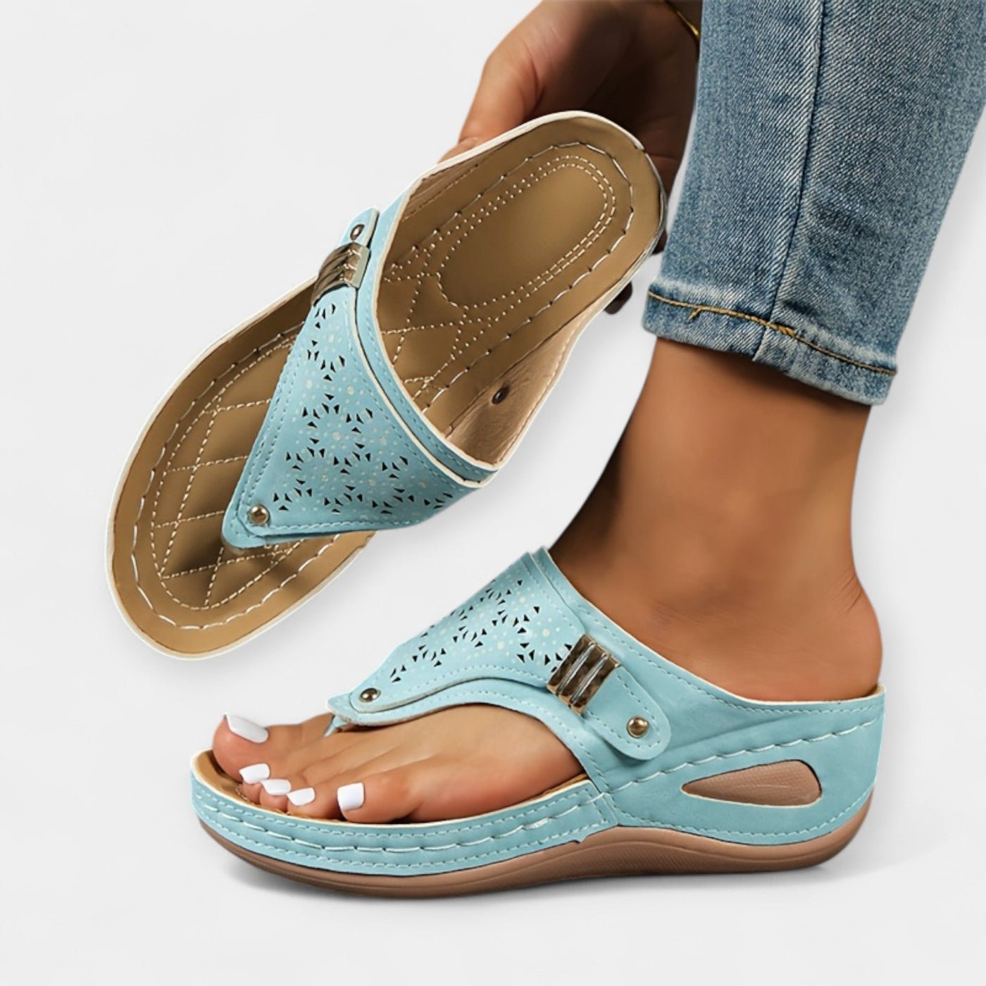 Breathable casual sandals