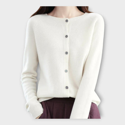 Elegant buttoned cardigan