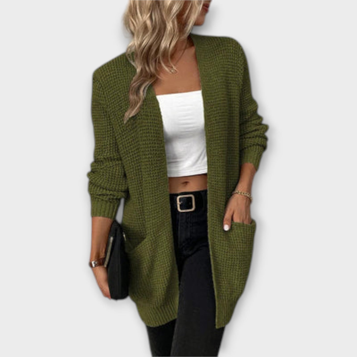 Loose knitted cardigan with pockets