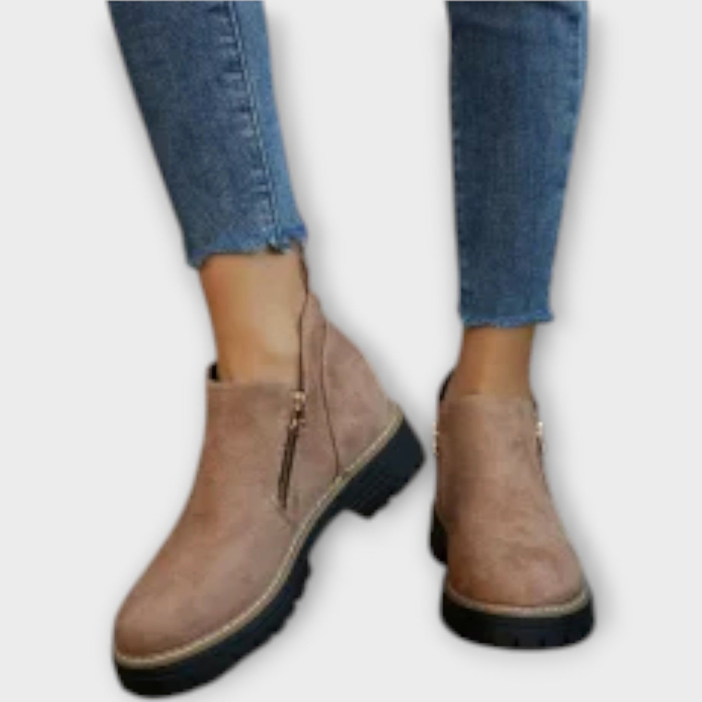 Elegant and comforable boots