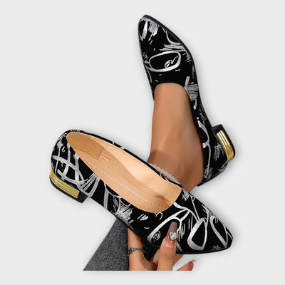 Elegant loafers with intricate details