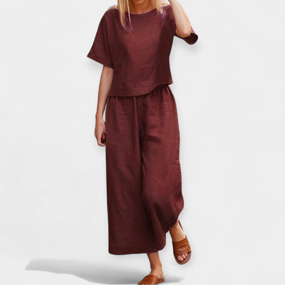 Airy short-sleeved trouser set