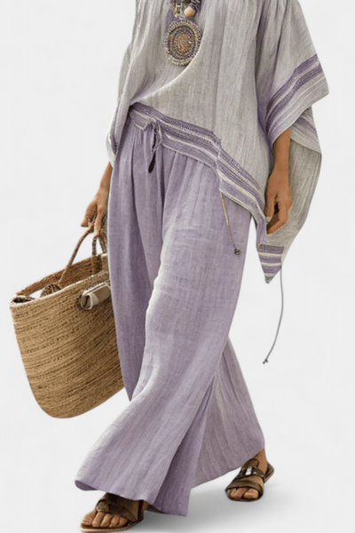 Loungewear set with open shoulders and wide trousers