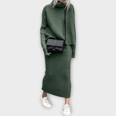 Knitted set with high neck and skirt