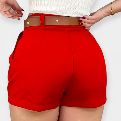 High-waisted pleated shorts