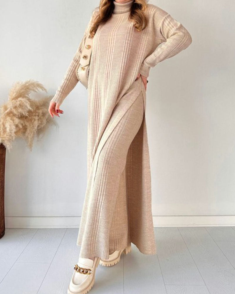 Knitted maxi dress with a loose cut