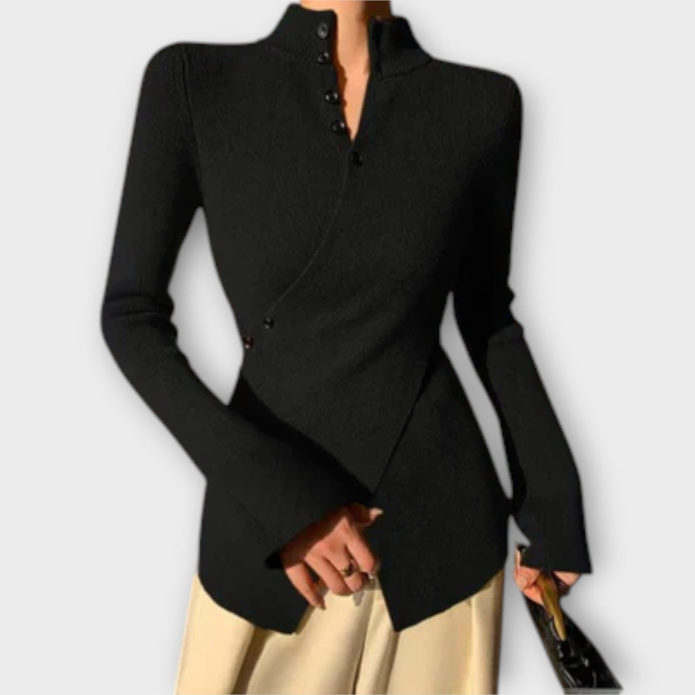 Elegant slim-fit knitted T-shirt