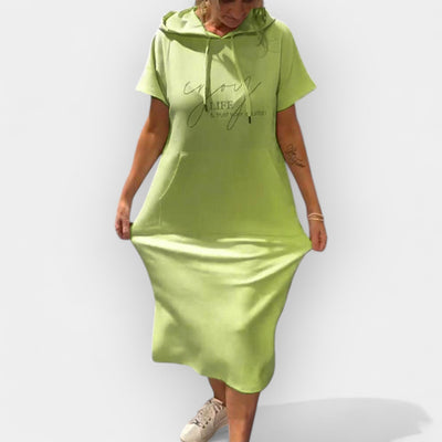 Sweatshirt with hood