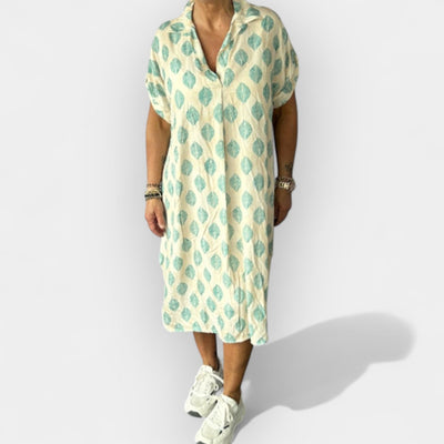 Summer dress with a neckline and a light line