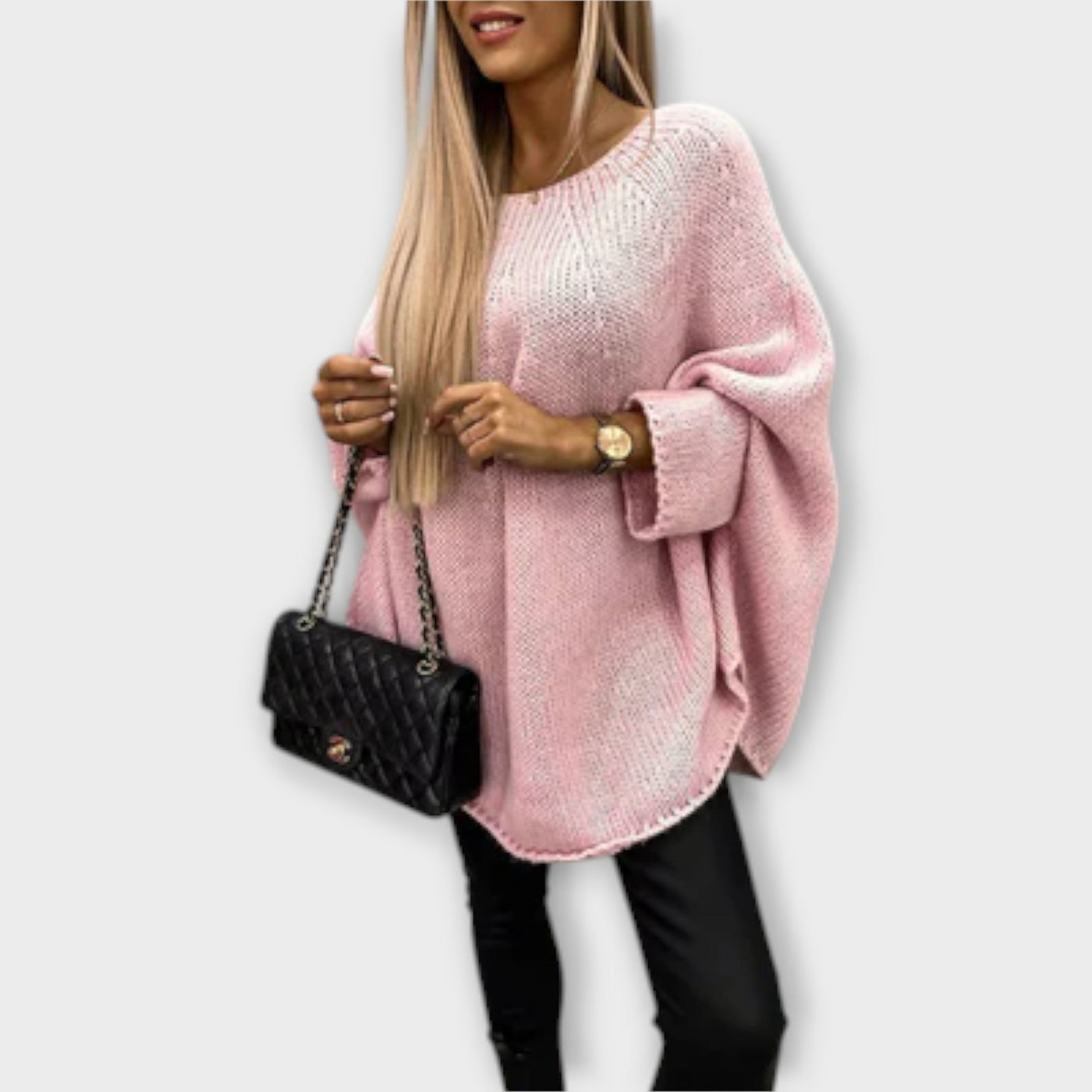 Elegant sweater with round neck