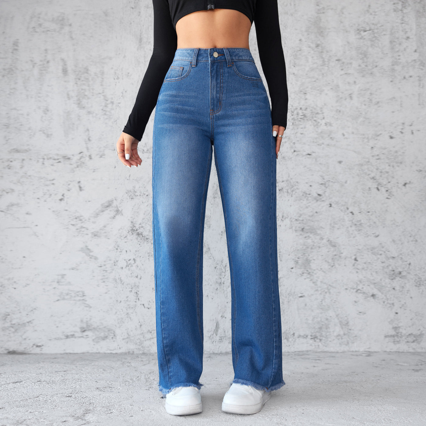 High-rise jeans with wide legs