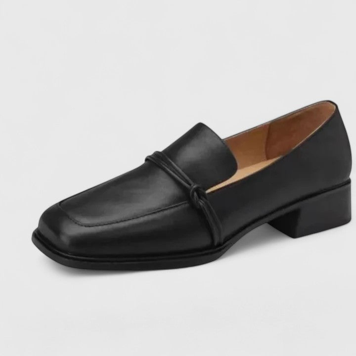 Minimalist loafers