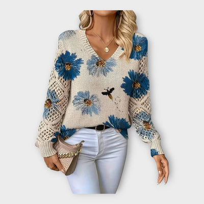 Knitted plus with lace details