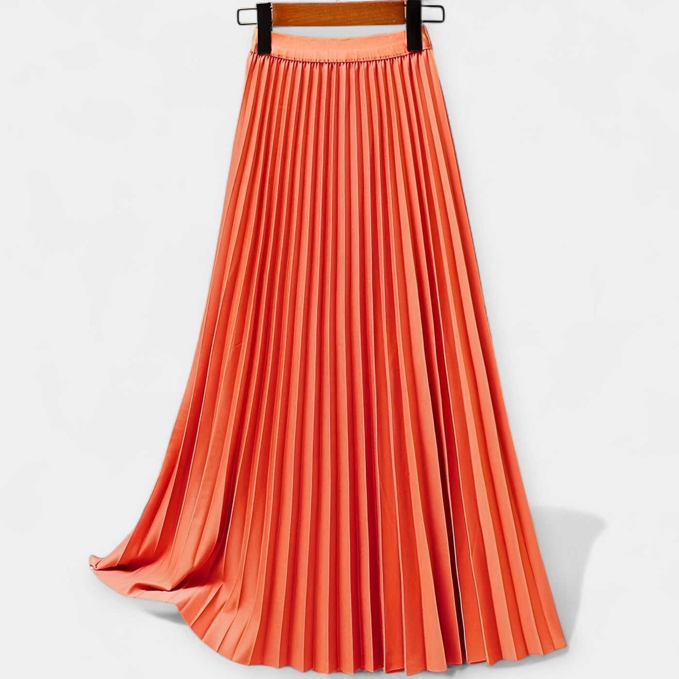 Long pleated skirt