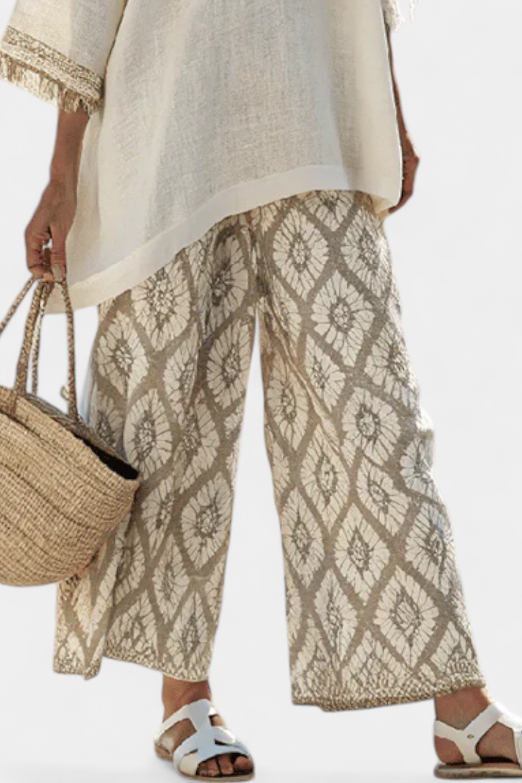 Boho set with long blouse and printed pants