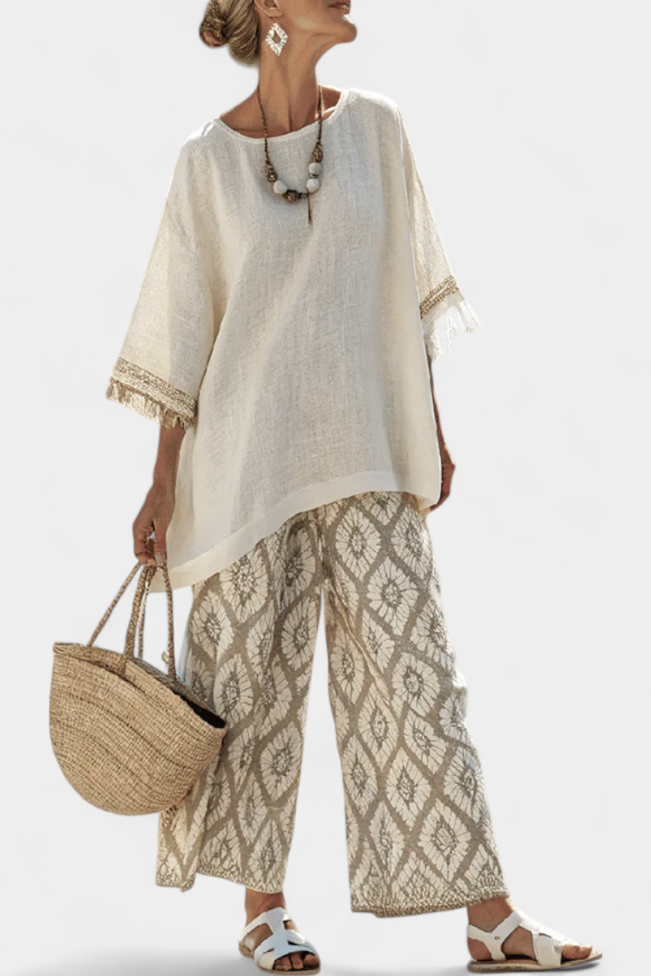 Boho set with long blouse and printed pants