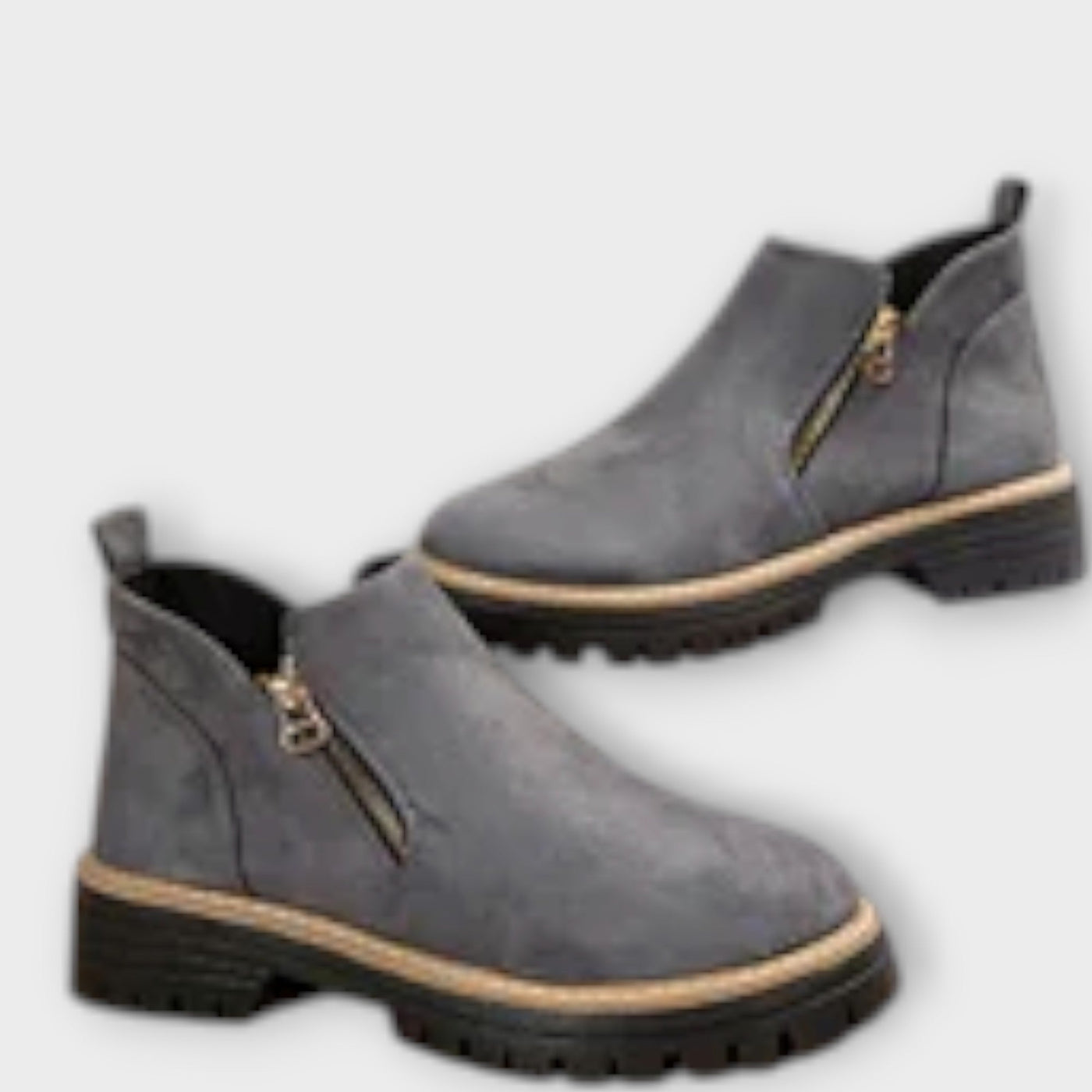 Elegant and comforable boots