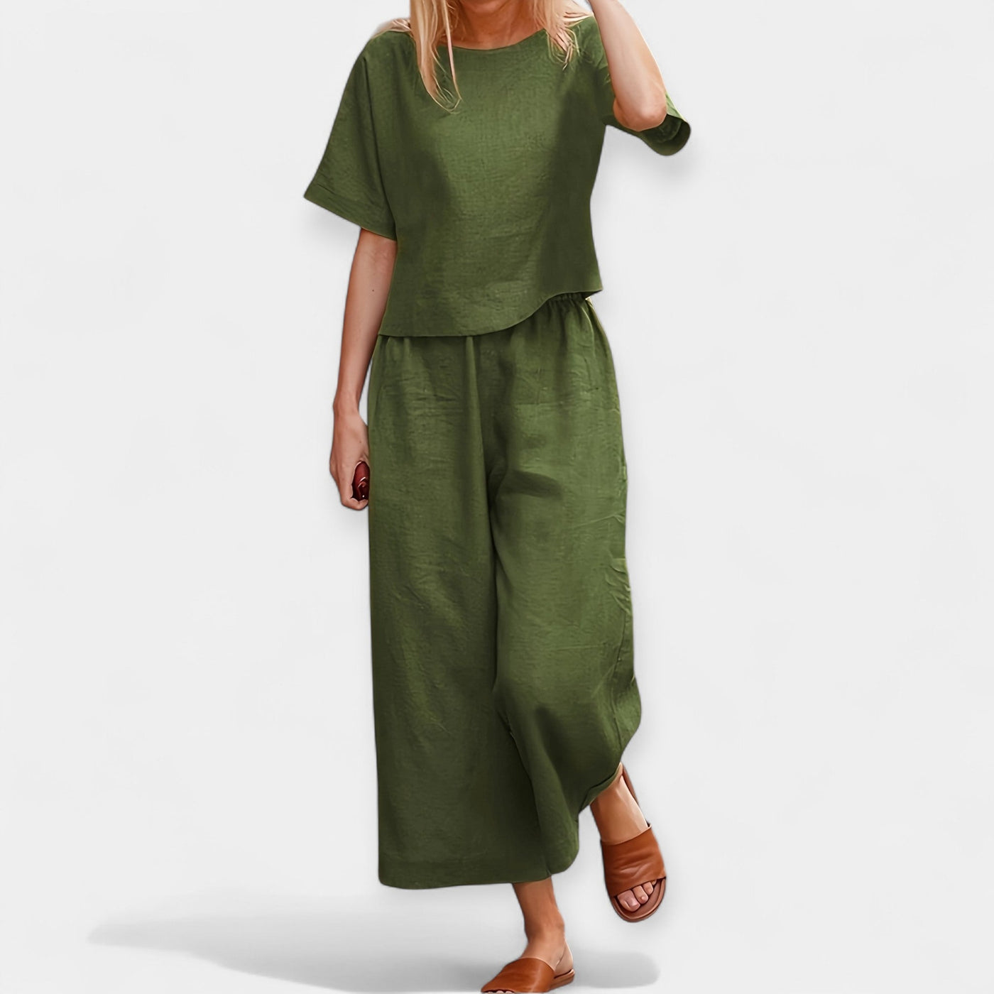 Airy short-sleeved trouser set