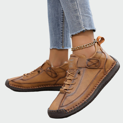 Lightweight sneakers