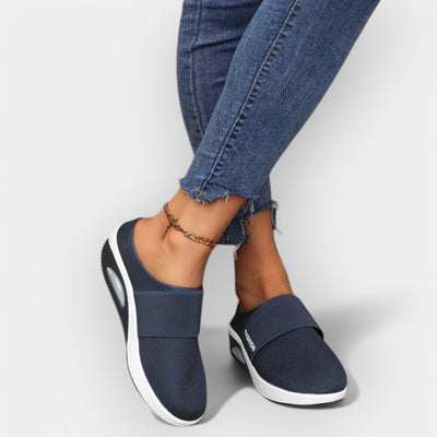 Comfort walking sneakers