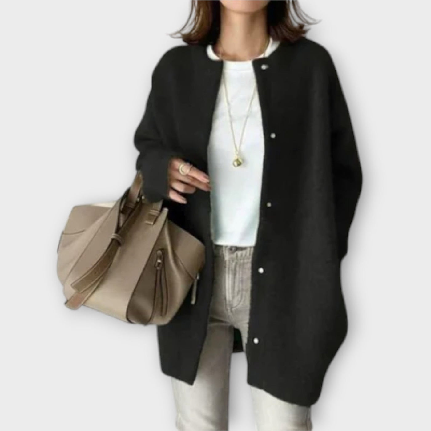 Elegant knitted cardigan