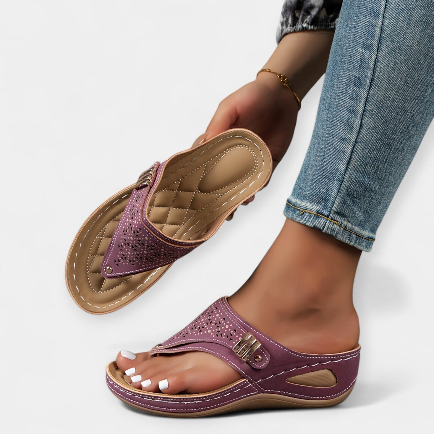 Breathable casual sandals