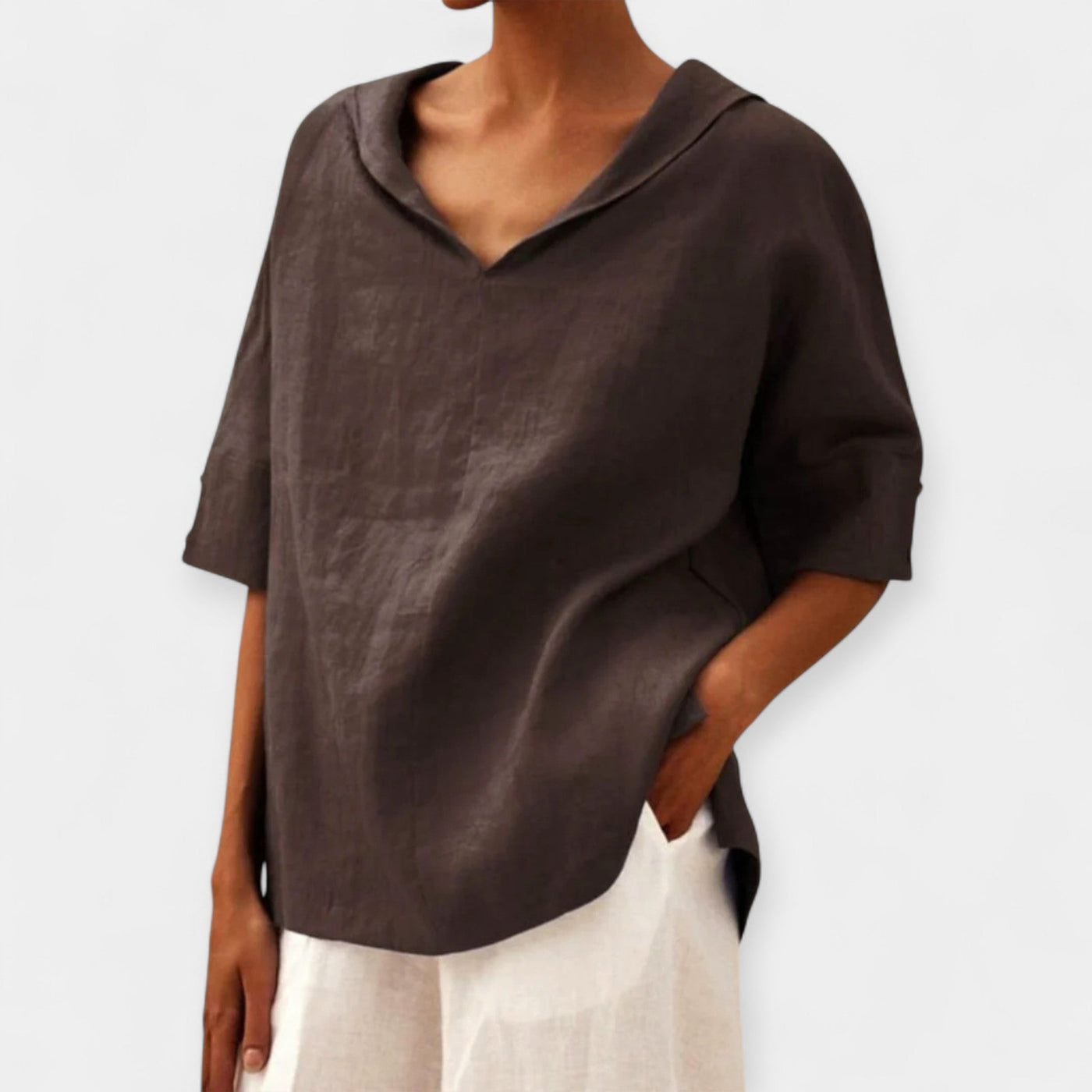 Loose-fitting linen blouse