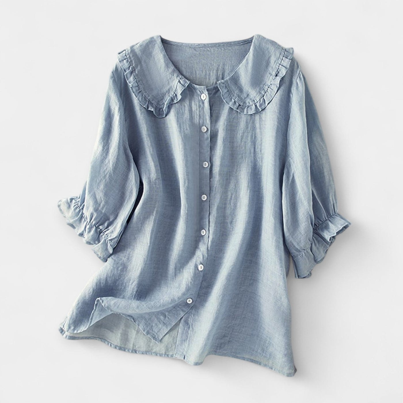 Shirt with ruffles and collar