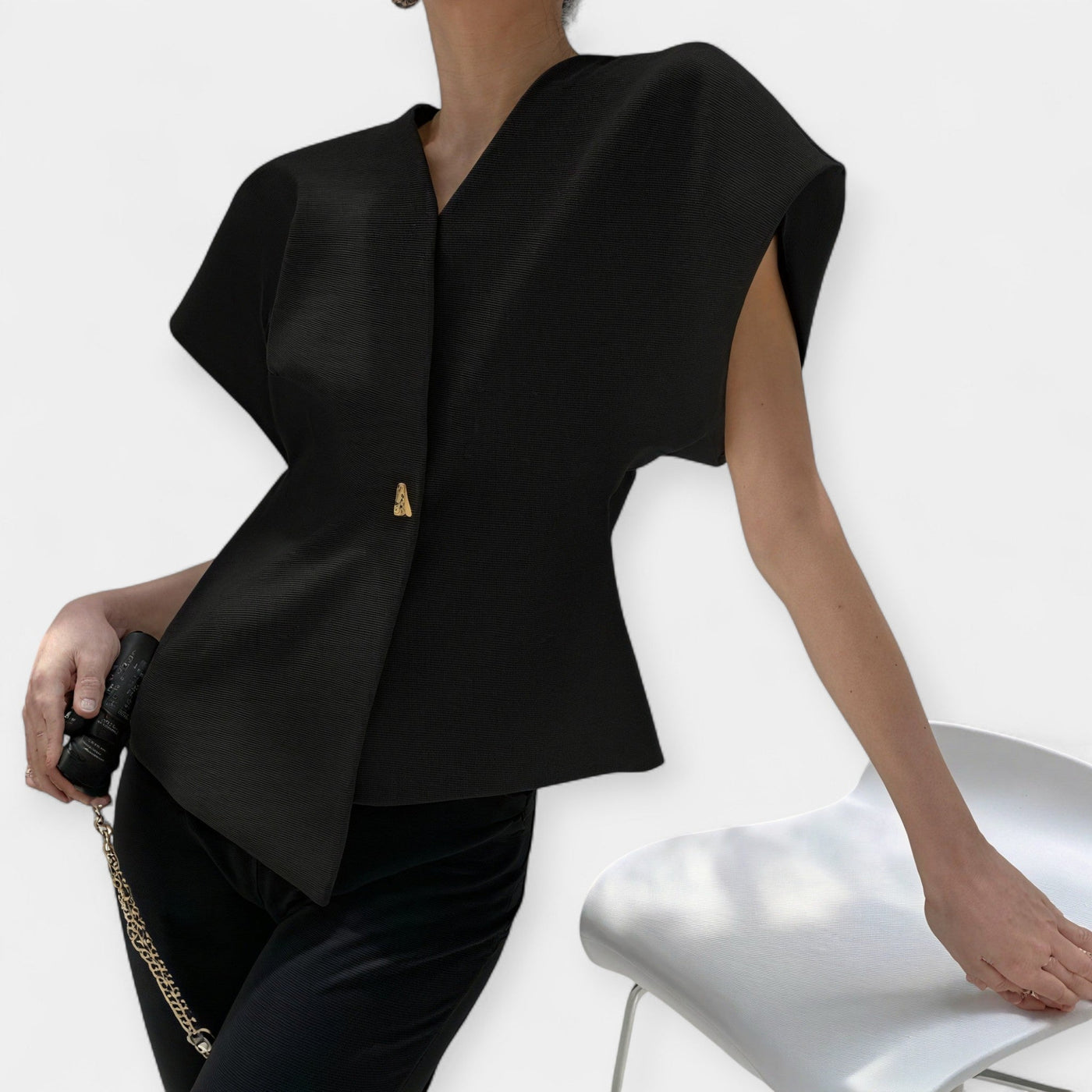 Elegant top with minimalist design