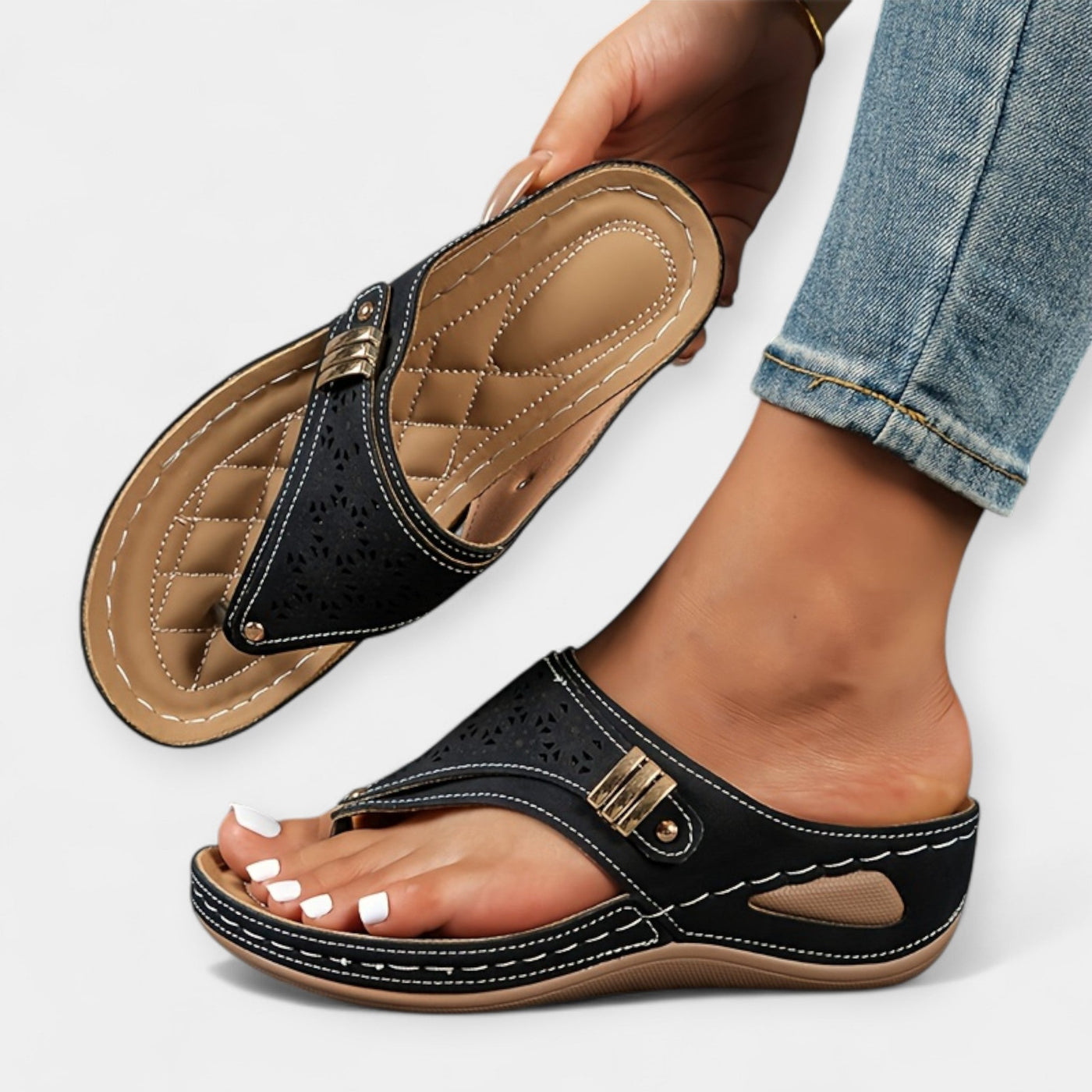 Breathable casual sandals