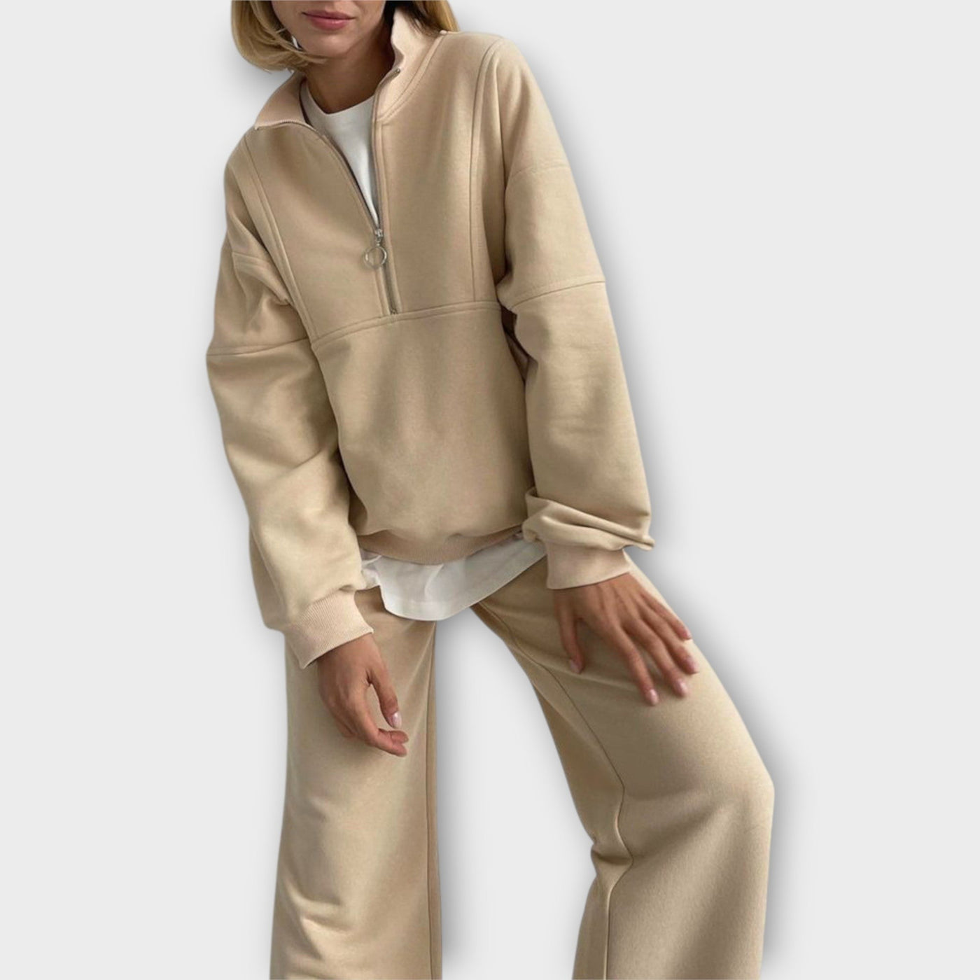 A set with minimalist aesthetics