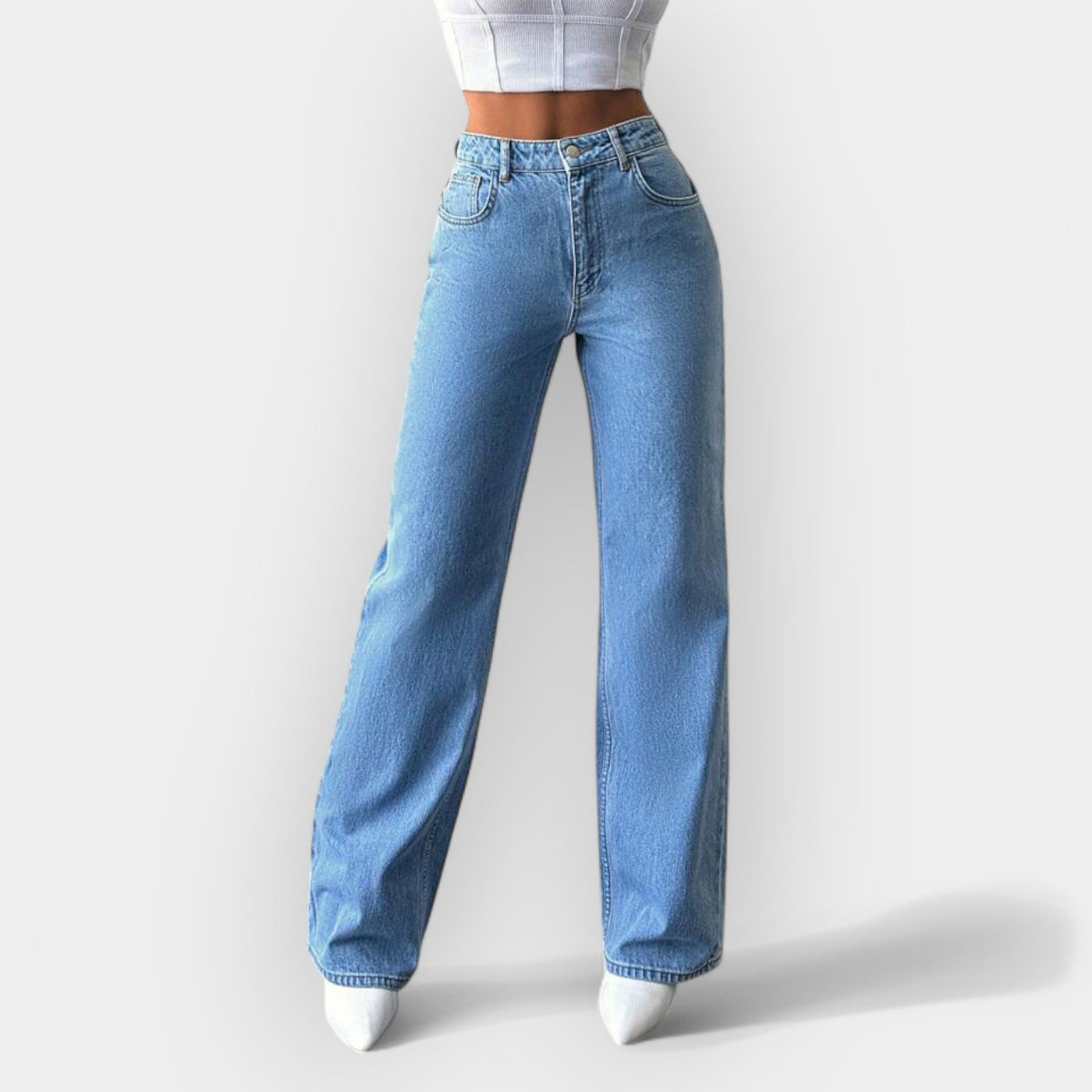 High-waisted wide trousers