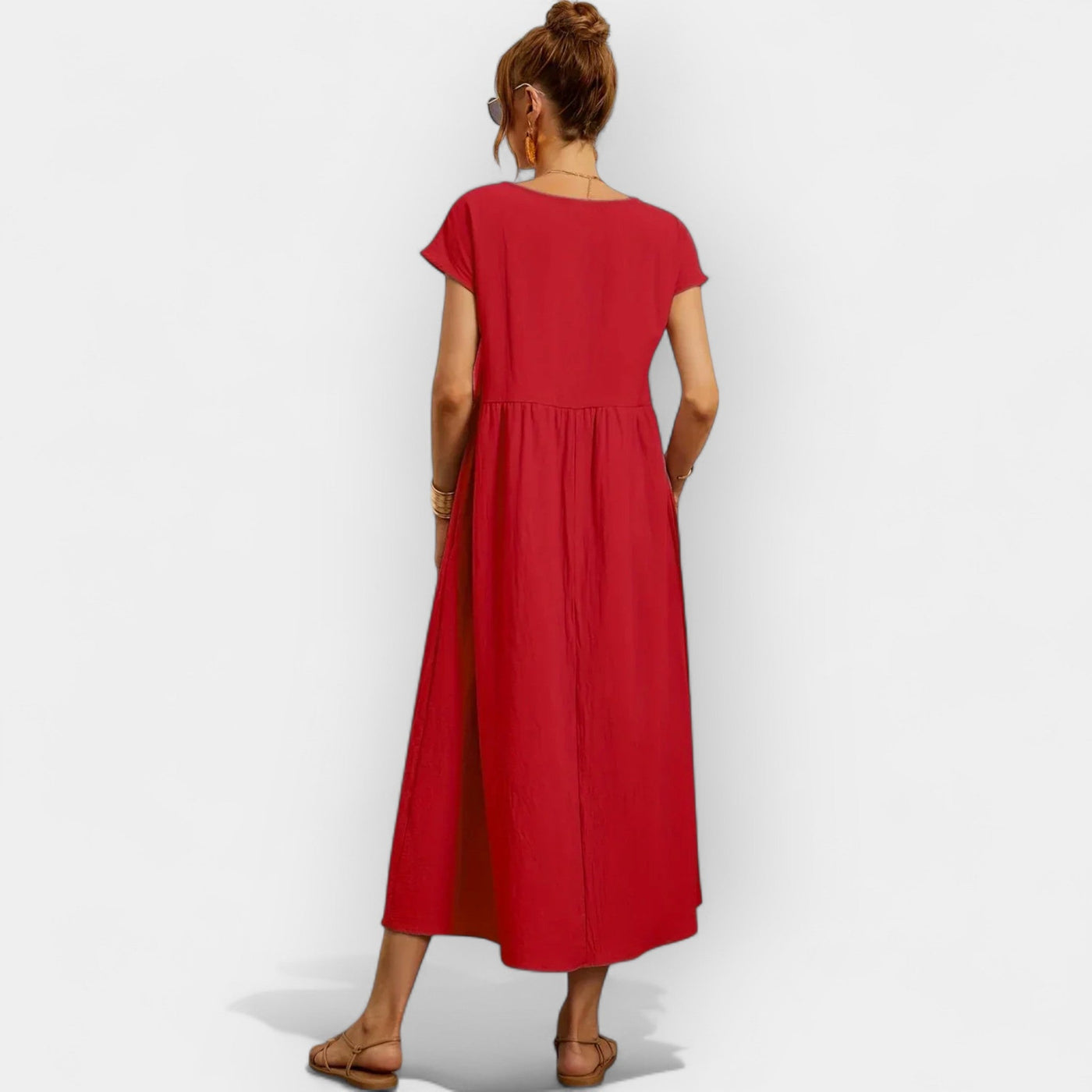 Lightweight cotton dress with pockets