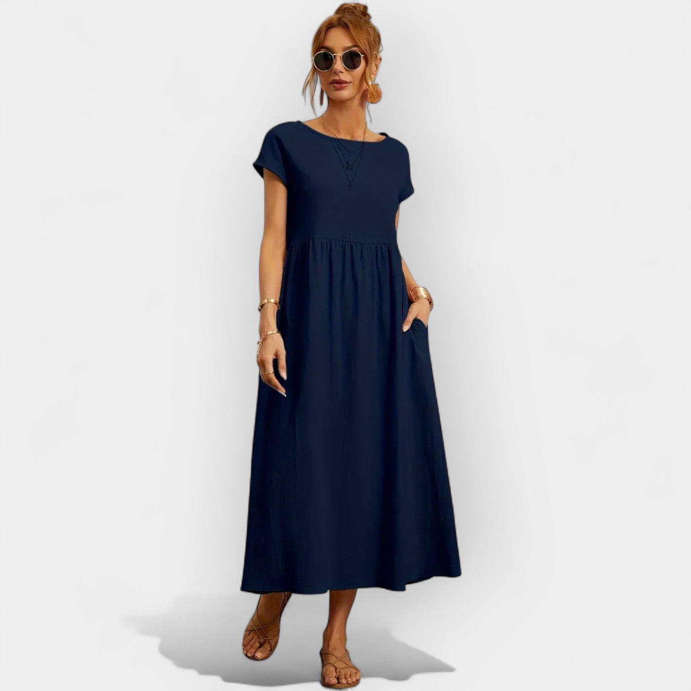 Lightweight cotton dress with pockets