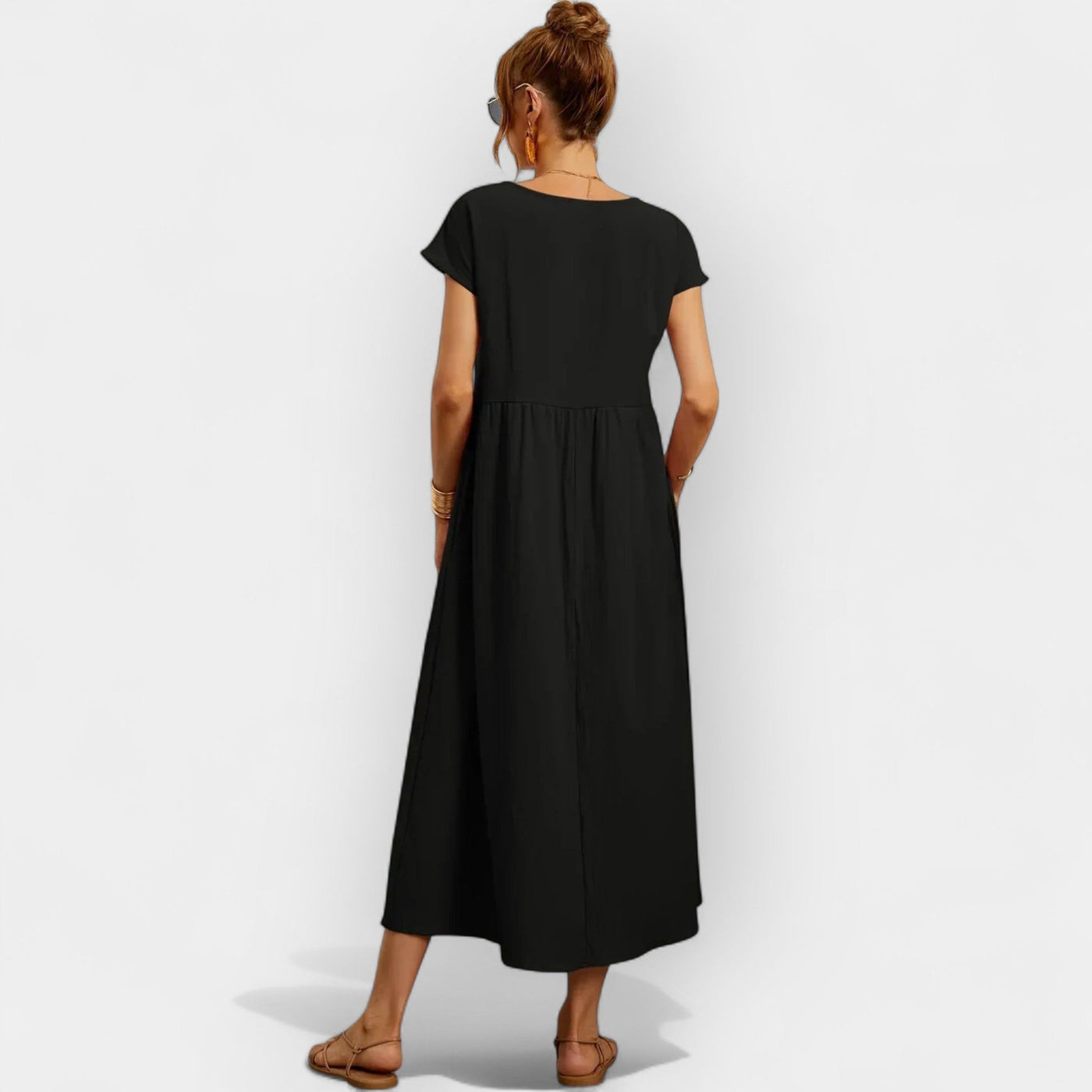 Lightweight cotton dress with pockets