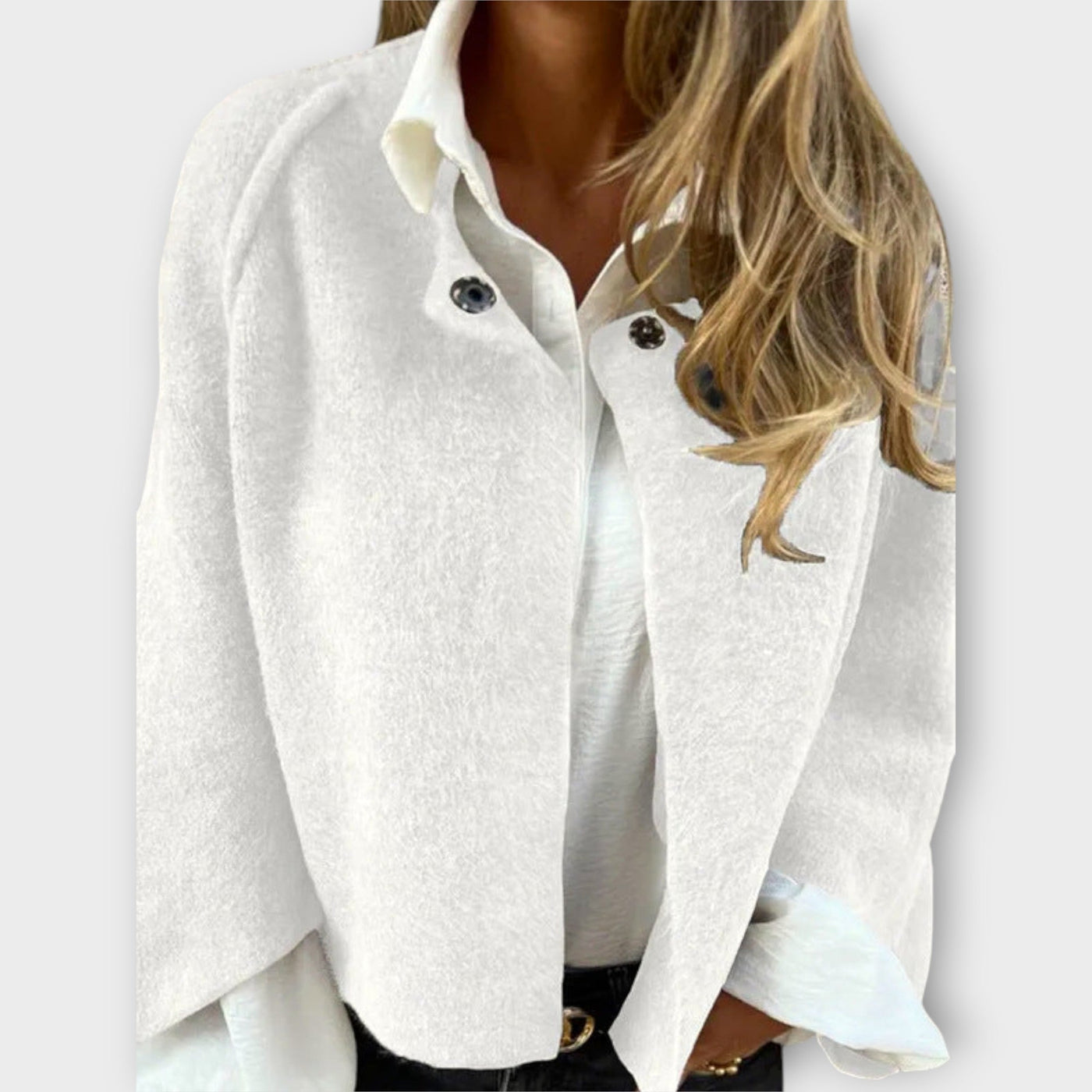 Elegant cardigan with minimalist design