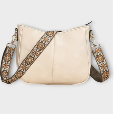Shoulder bag with bohemian strap