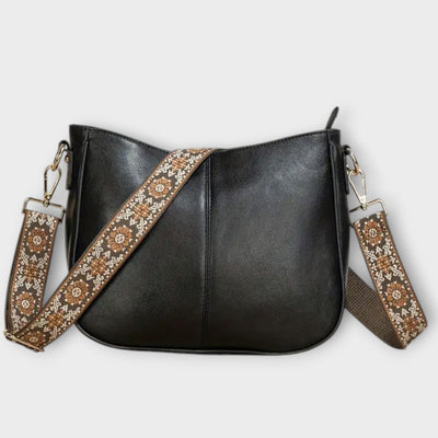 Shoulder bag with bohemian strap